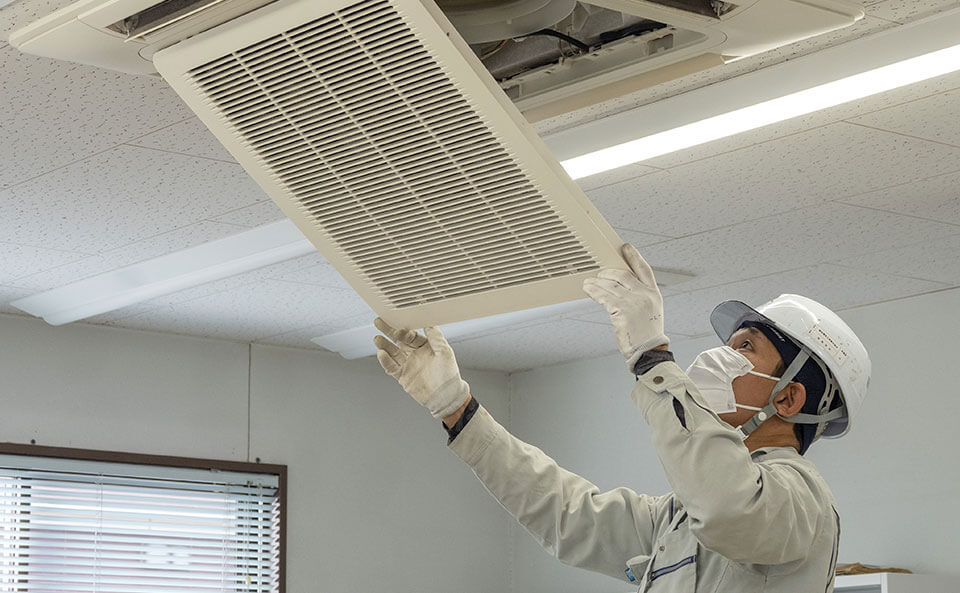 エアコン取付・取外し写真